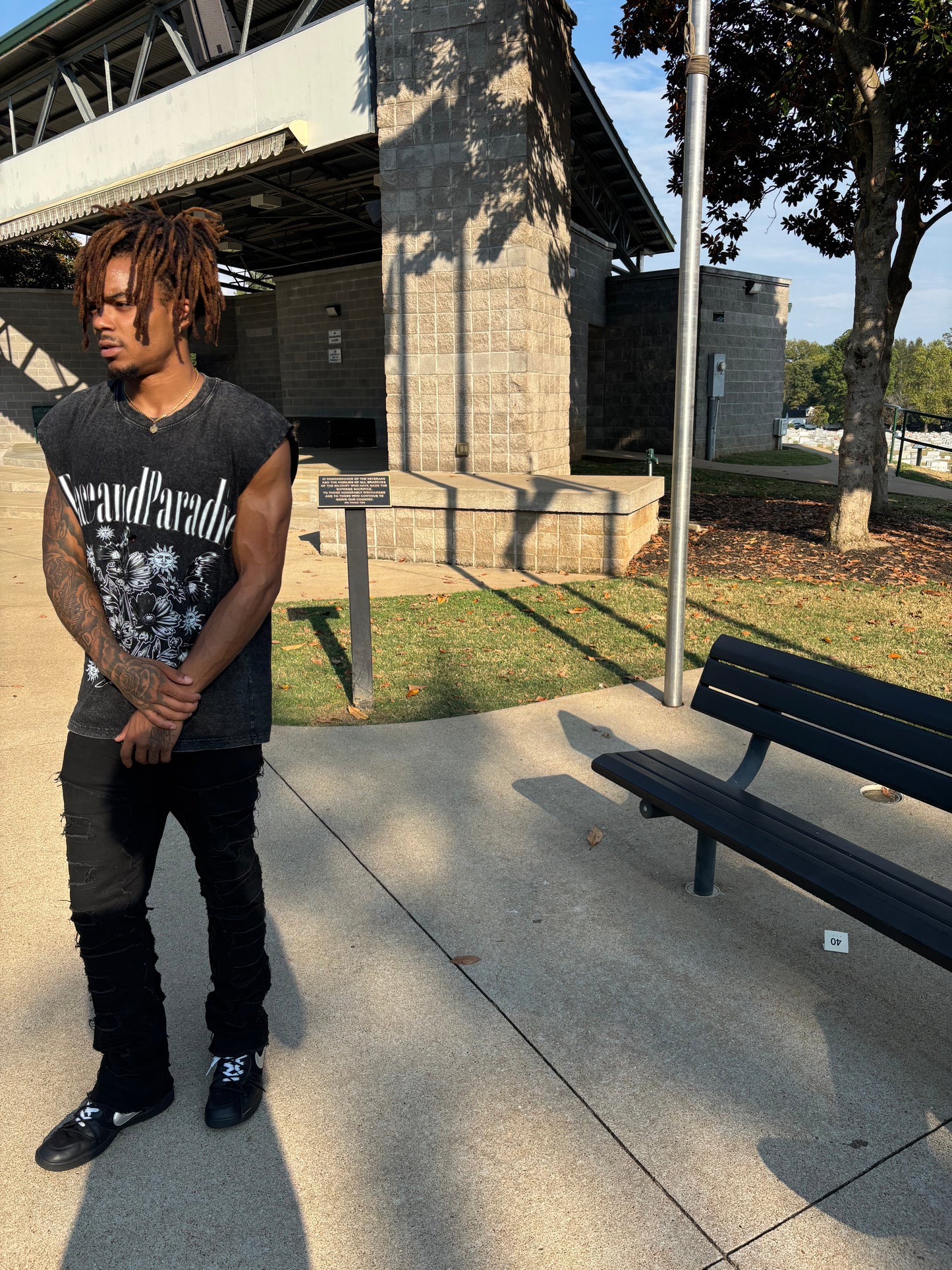 PEACE AND PARADISE ESSENCE TANKS