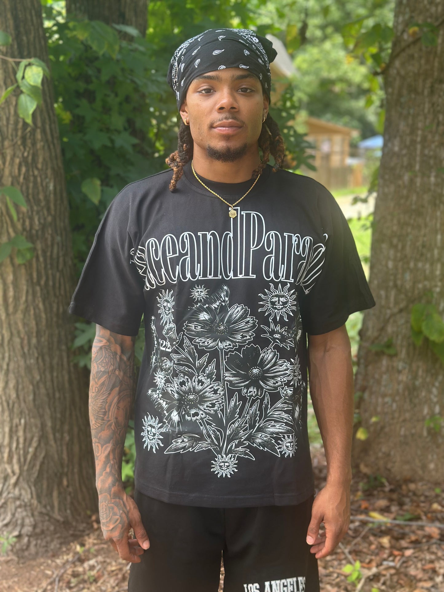 PEACE AND PARADISE "ESSENCE" OVERSIZED TEE