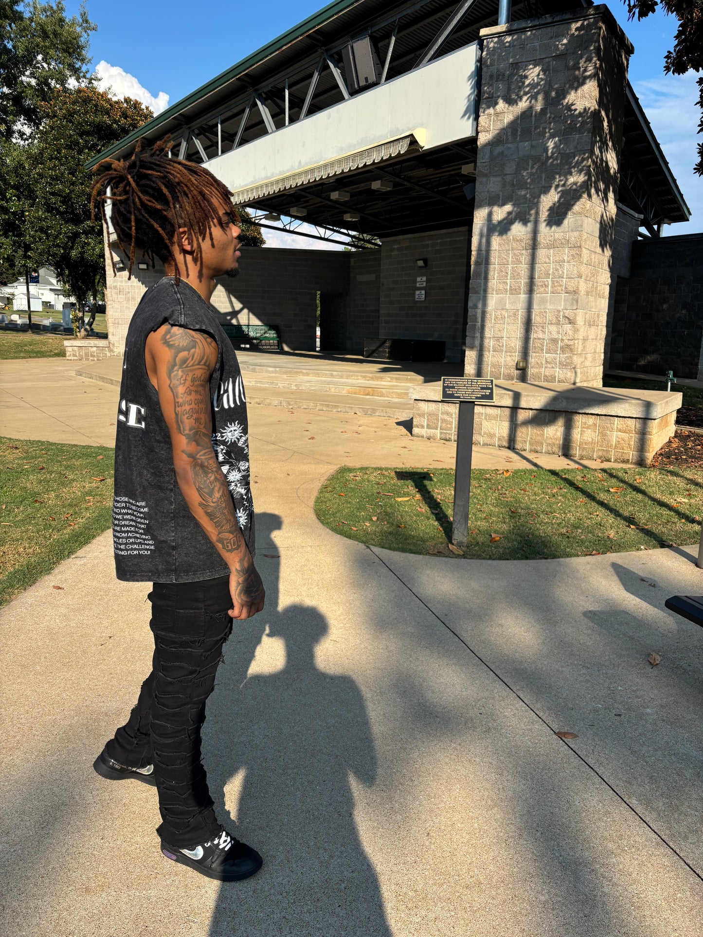 PEACE AND PARADISE ESSENCE TANKS